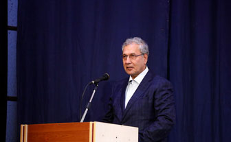 علی ربیعی,دانشجویان